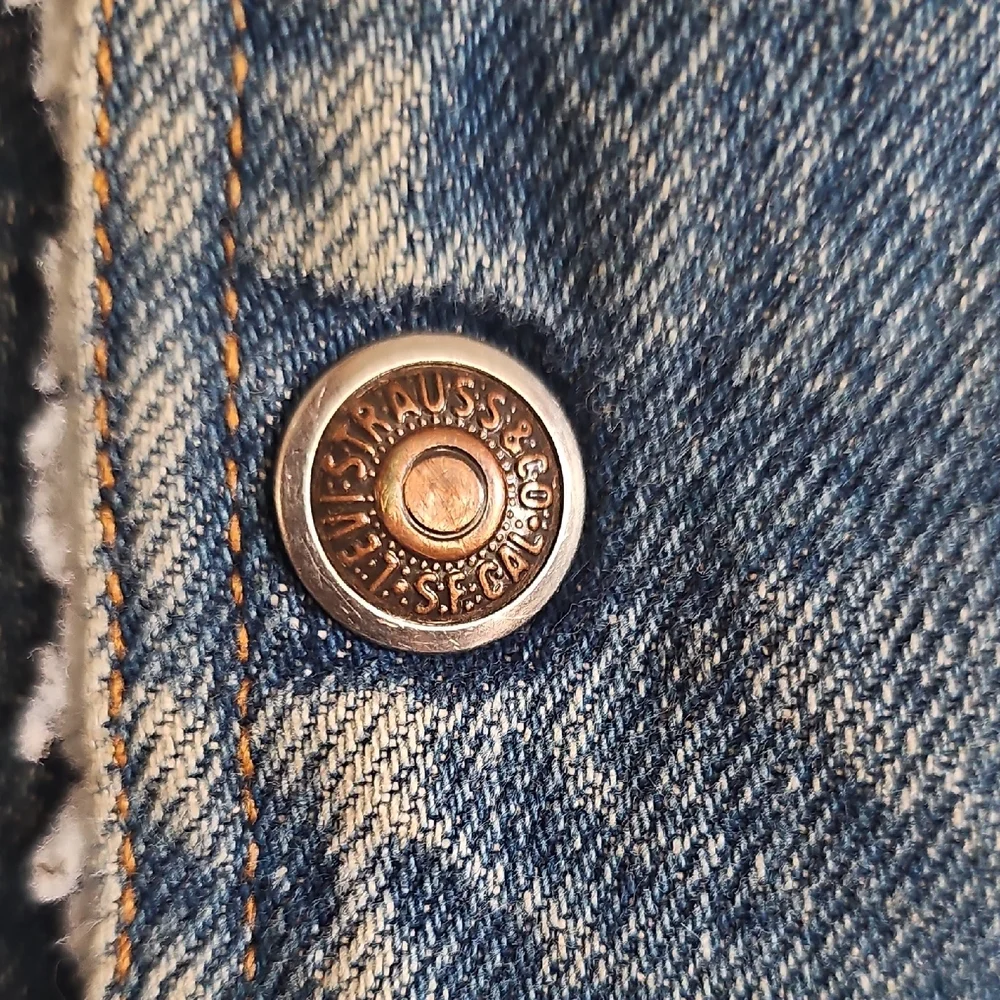 Vintage 70s 80s Levi's Dark Blue Denim Sherpa-Lined Vest - Size XL - Picture 3 of 13